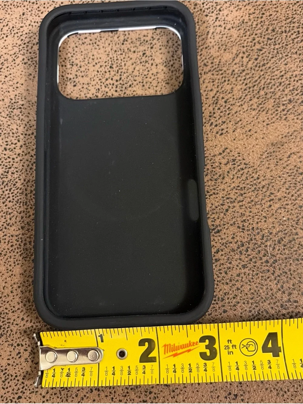 BURGA unisex phone